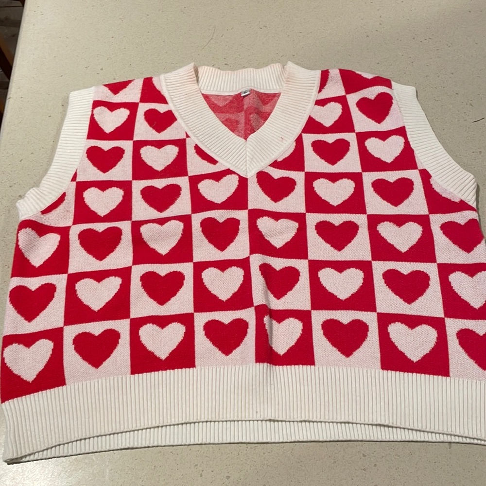 Sweater vest